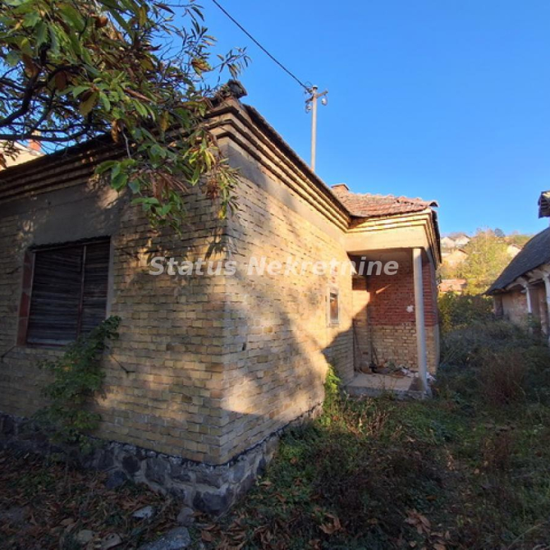 Kuća Prodaja Novi Sad  250 m2