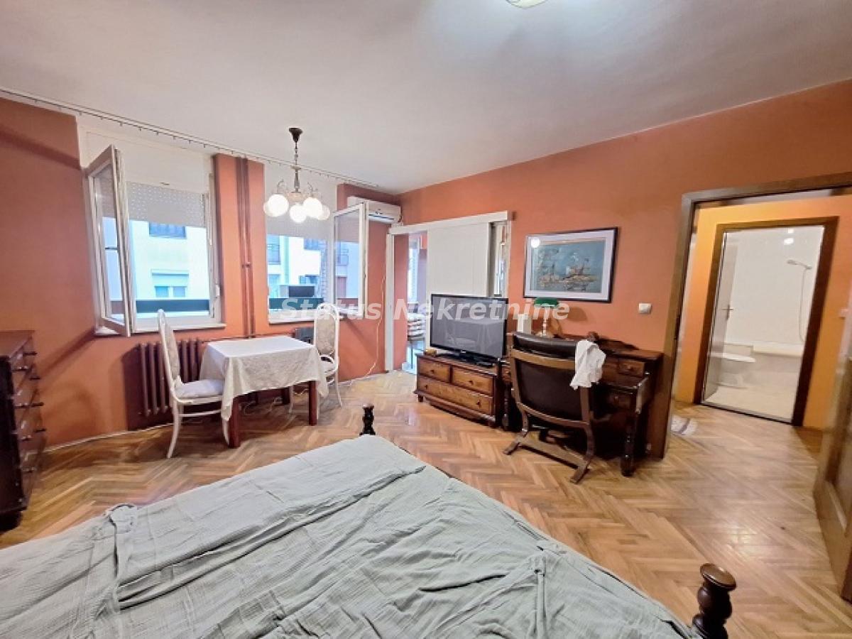 Stan Prodaja Novi Sad  48 m2