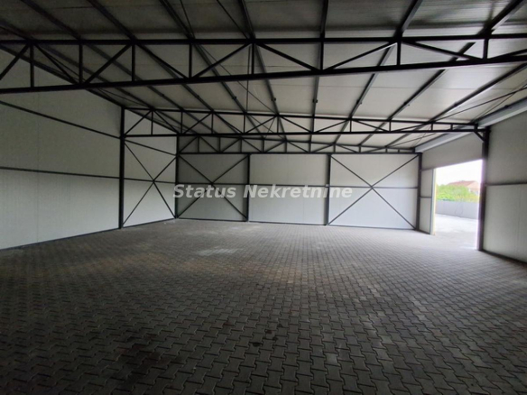 Lokal Izdavanje Novi Sad  660 m2