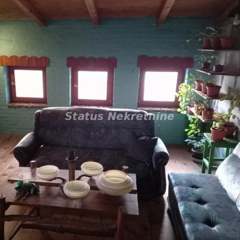 Kuća Prodaja Zrenjanin  160 m2