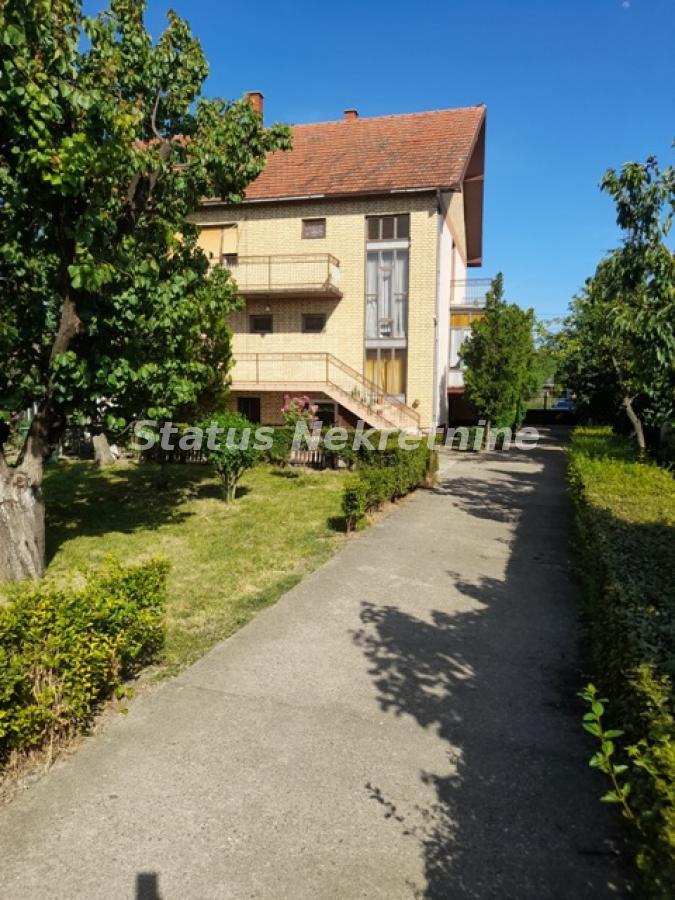 Kuća Prodaja Novi Sad  875 m2