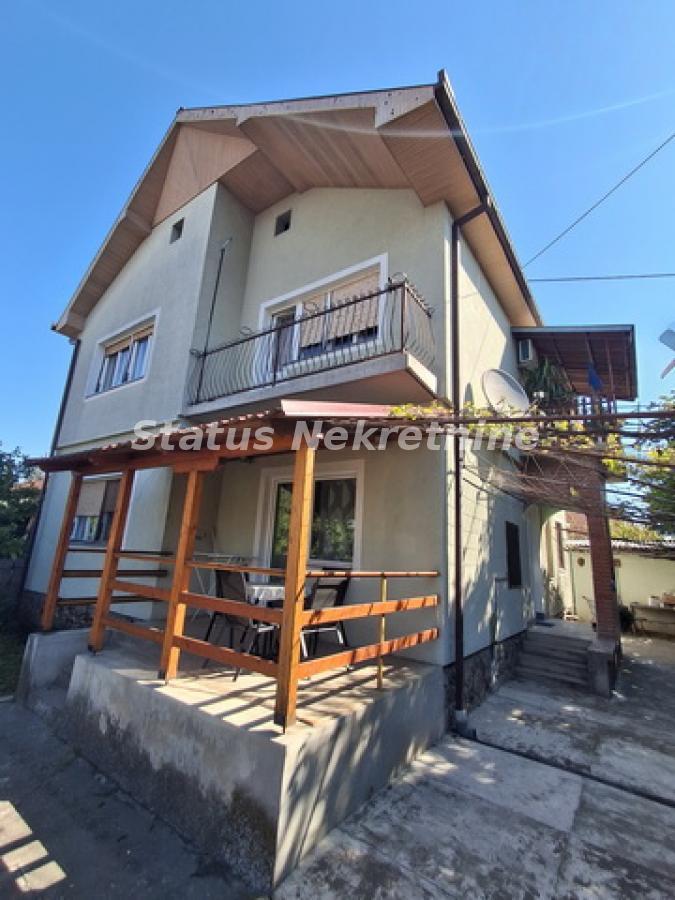 Kuća Prodaja Novi Sad  185 m2