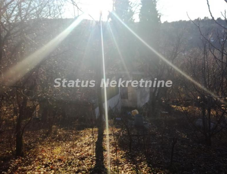Plac – Novi Sad, Sremska Kamenica  – ID 11407.