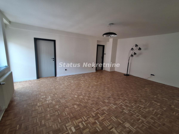 Stan – Novi Sad, Cara Dušana  – ID 22331