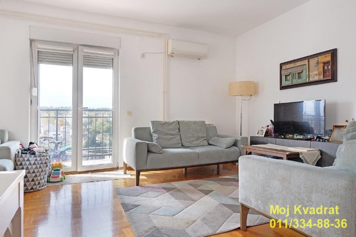 Stan Prodaja Beograd Hram Svetog Save 68 m2