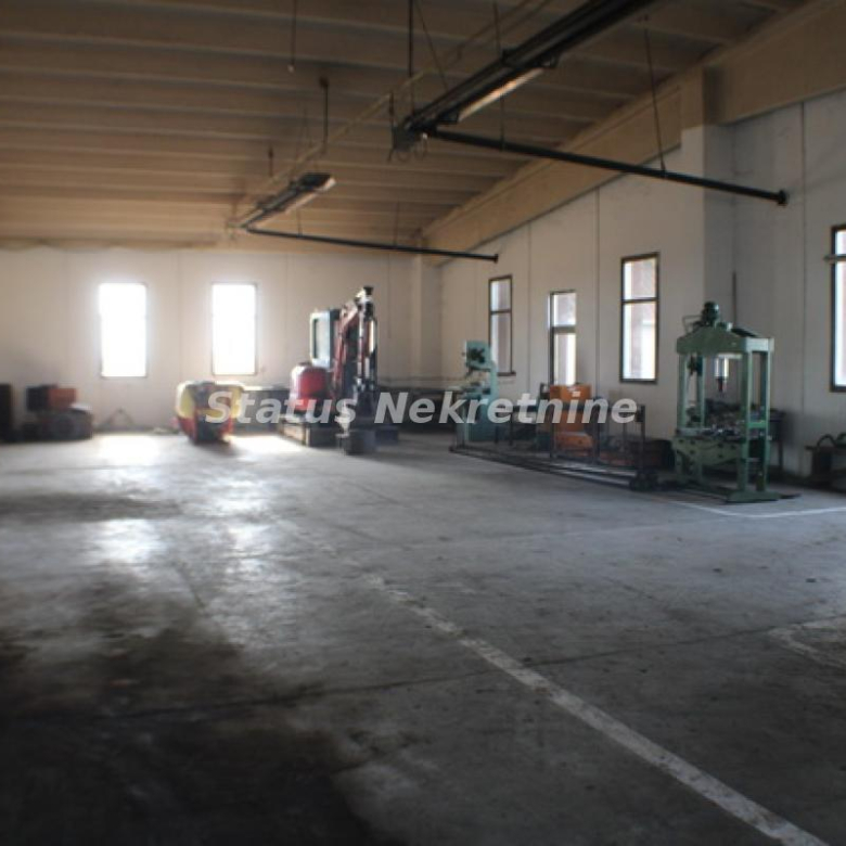 Lokal Izdavanje Temerin  590 m2