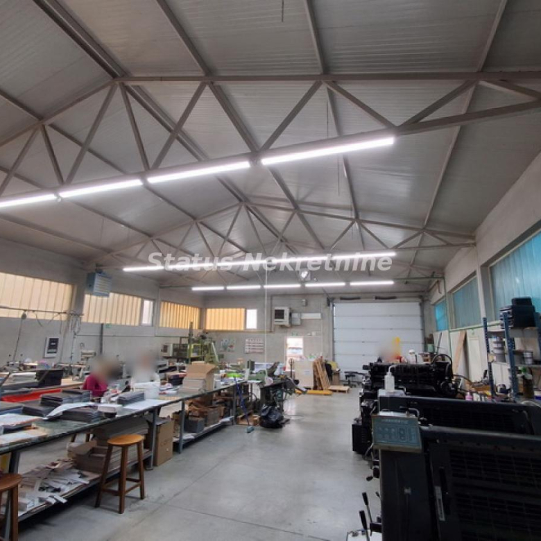Lokal Izdavanje Novi Sad  770 m2