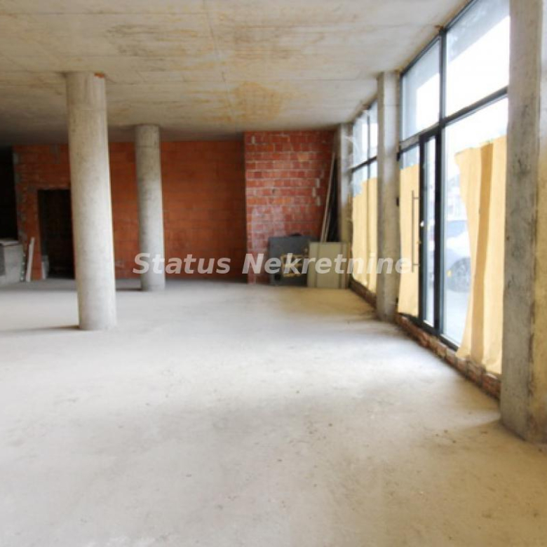 Lokal Prodaja Novi Sad  320 m2