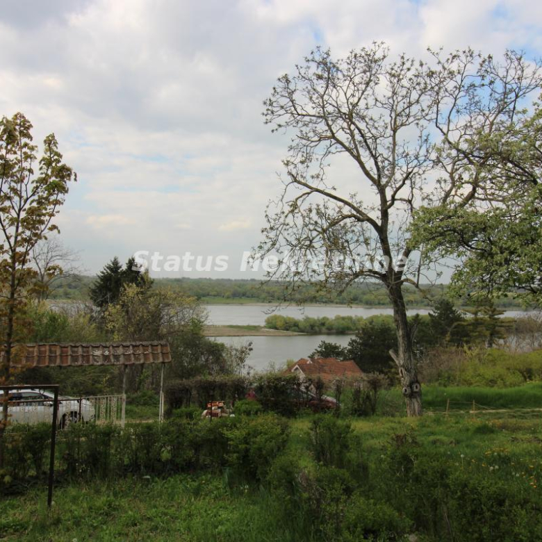 Kuća Prodaja Inđija  130 m2