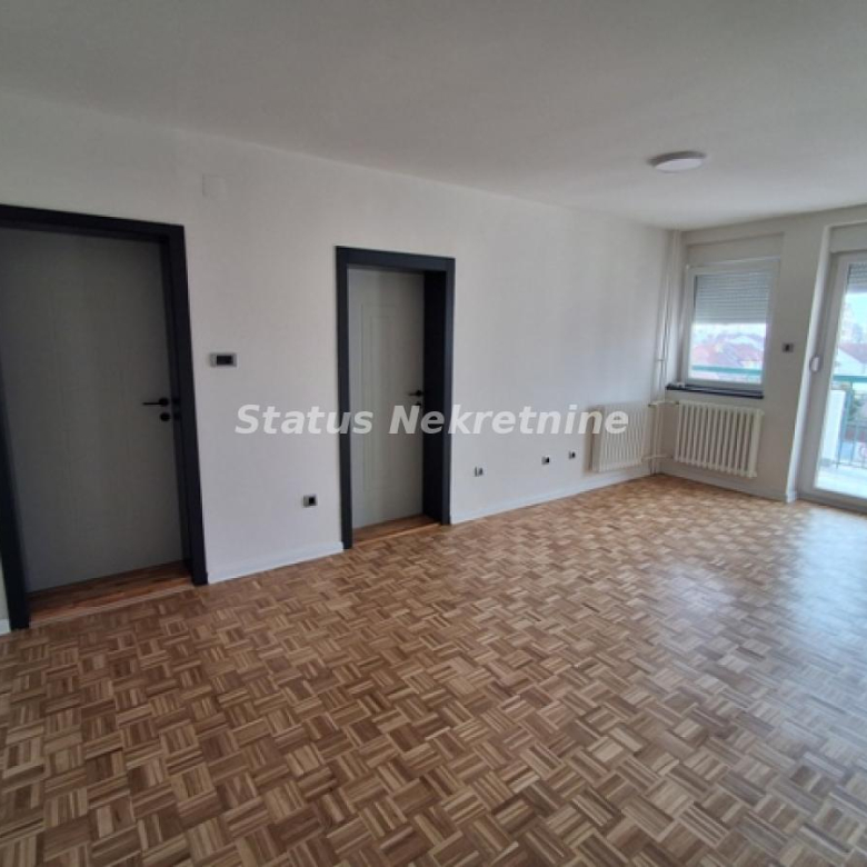 Stan Prodaja Novi Sad  55 m2