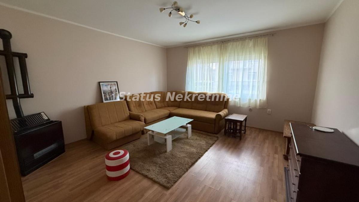 Kuća Prodaja Novi Sad  100 m2