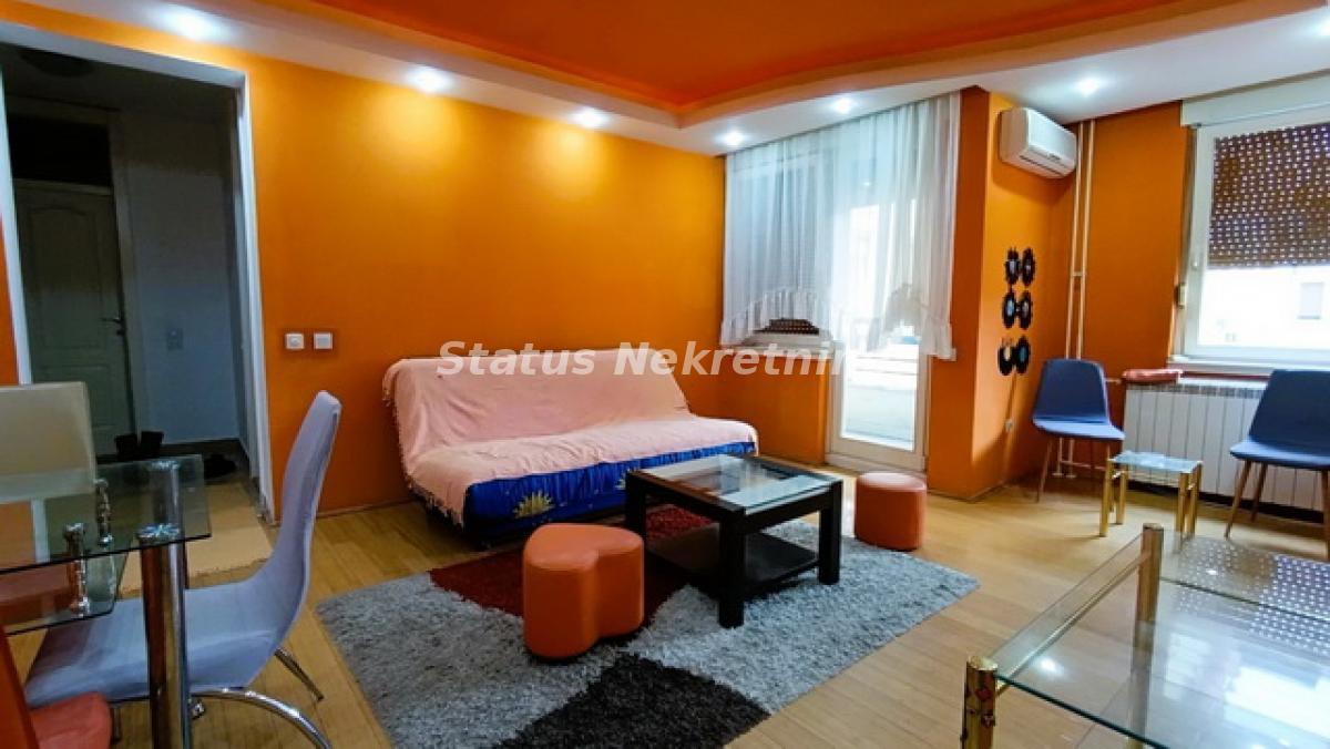 Stan Prodaja Novi Sad  53 m2