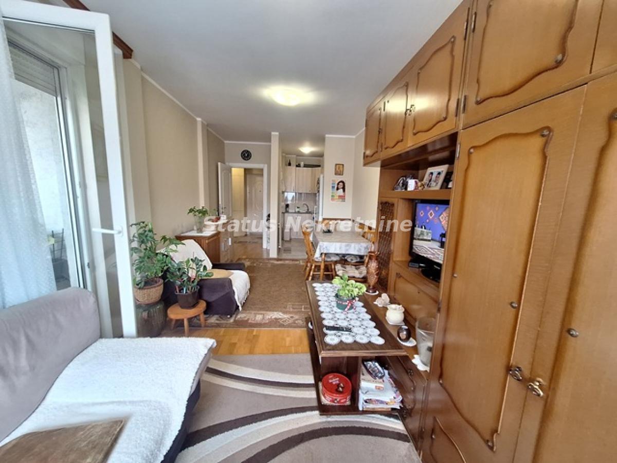 Stan Prodaja Novi Sad  45 m2