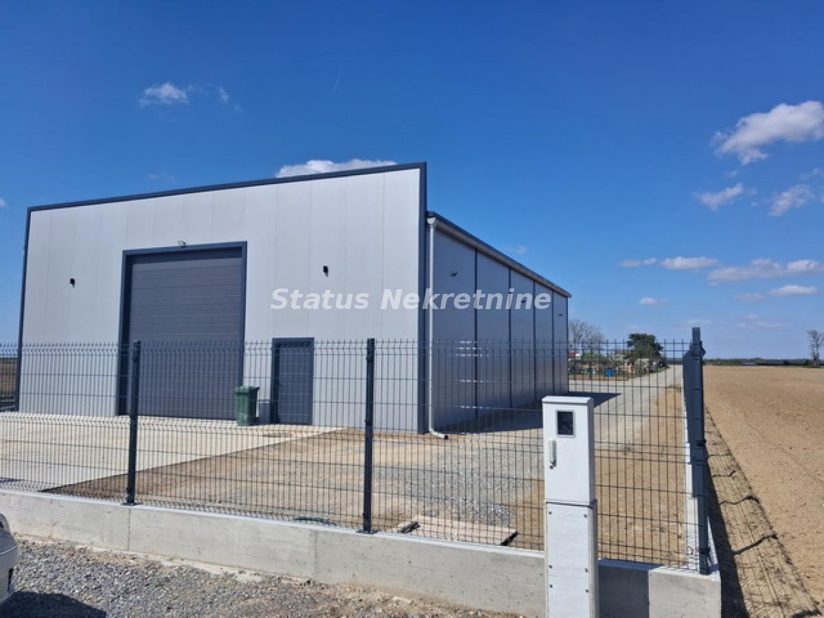 Lokal Izdavanje Novi Sad  270 m2