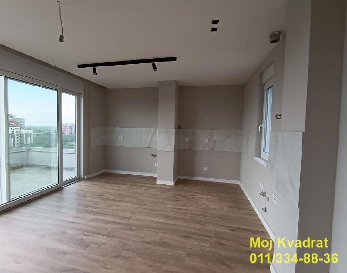 Stan Prodaja Beograd Trošarina 168 m2