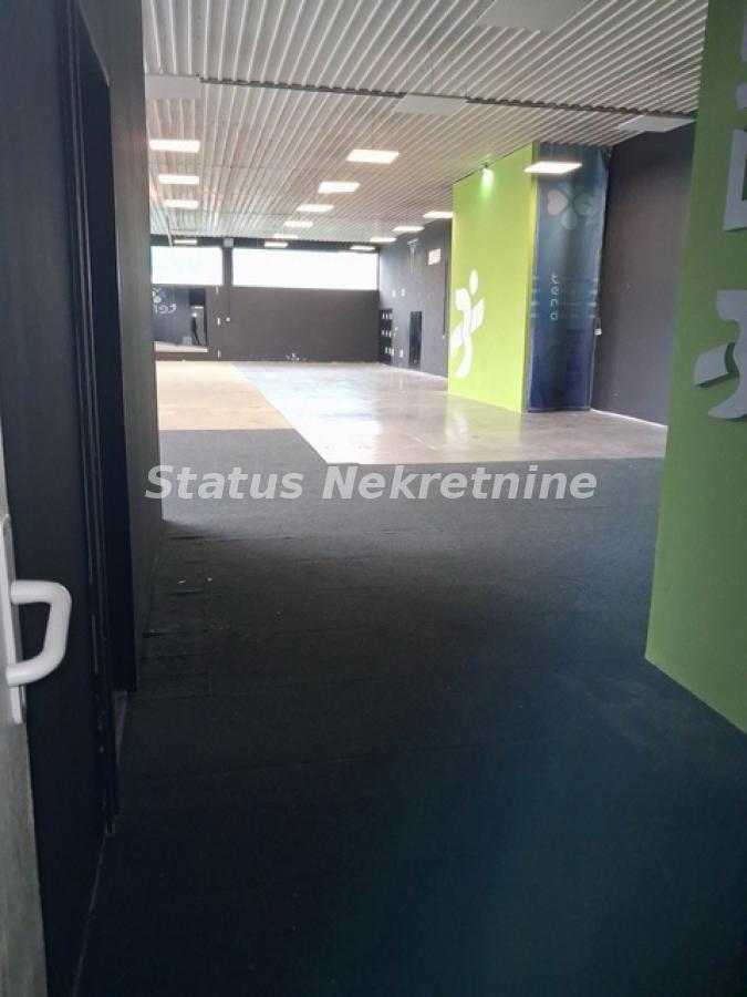 Lokal Izdavanje Novi Sad Lokal Izdavanje Novi Sad 300 m2