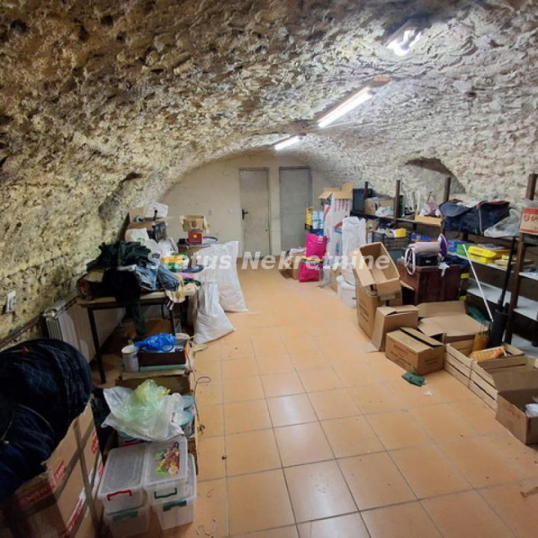 Kuća Prodaja Novi Sad  156 m2