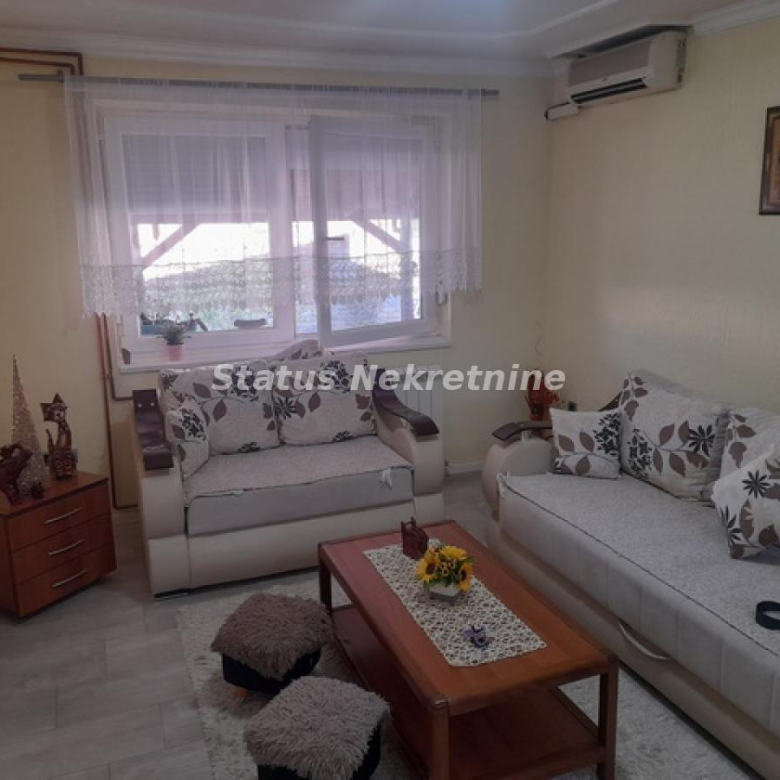 Kuća Prodaja Novi Sad  64 m2