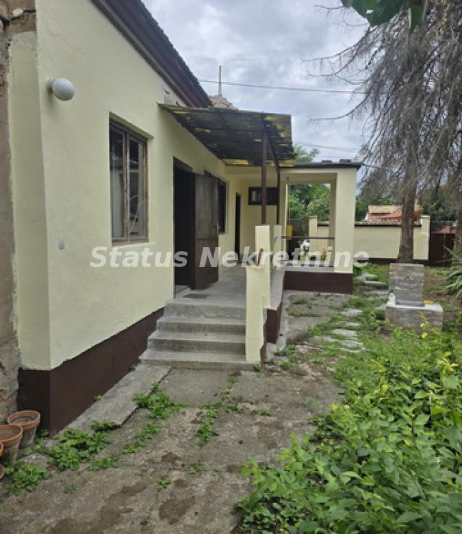 Kuća Prodaja Kikinda  131 m2