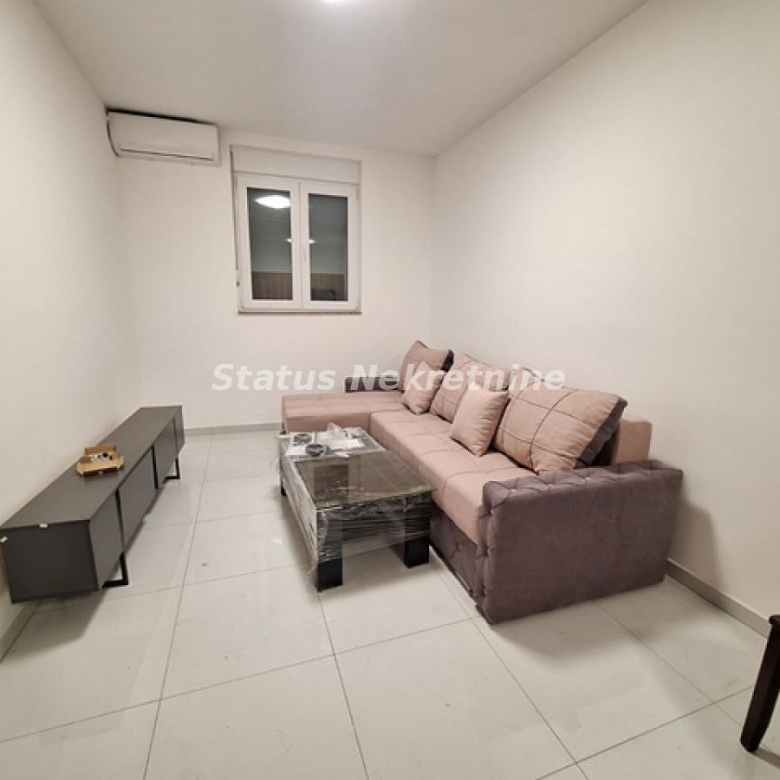Stan Izdavanje Novi Sad  45 m2