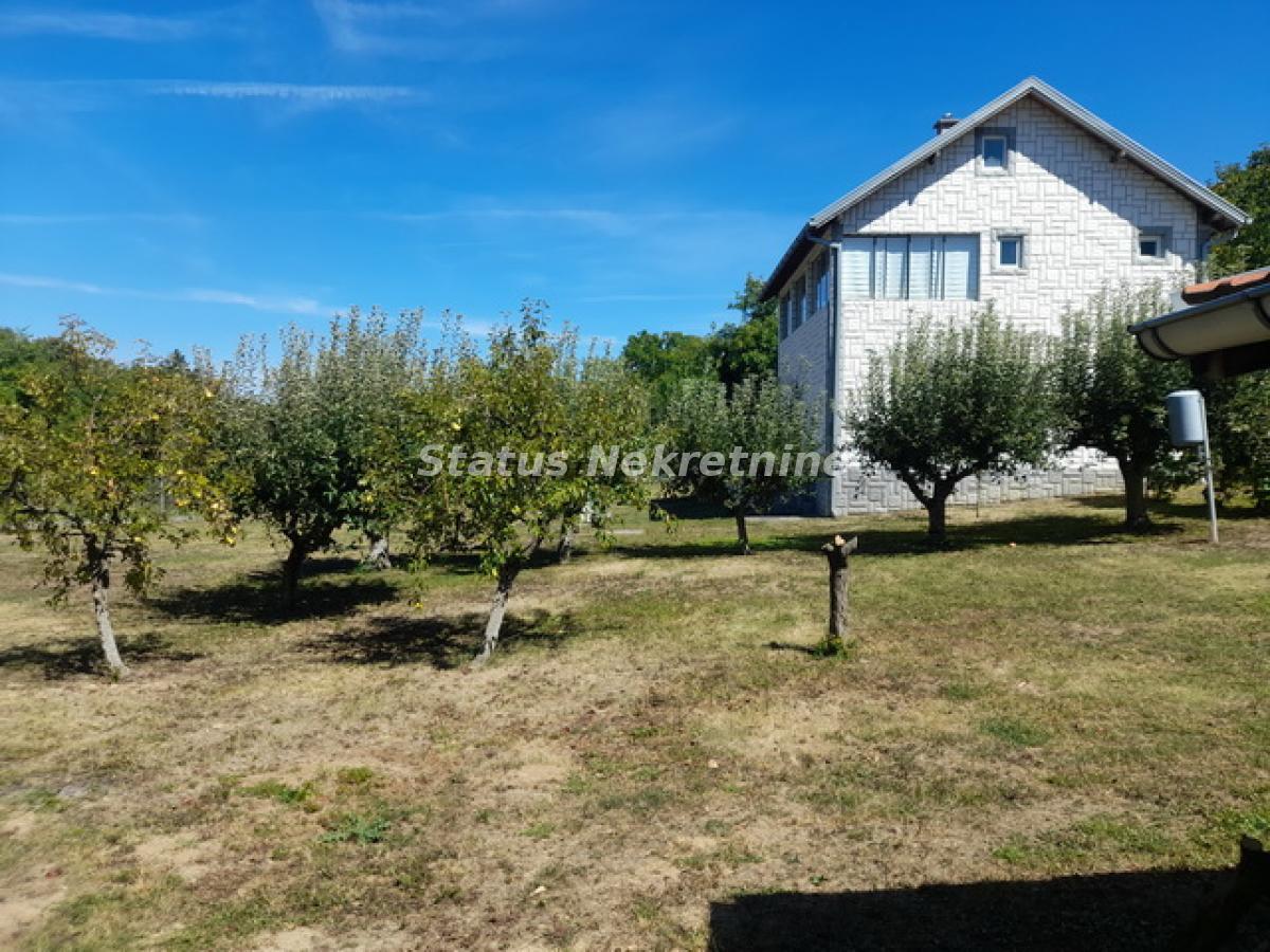 Kuća Prodaja Novi Sad  138 m2