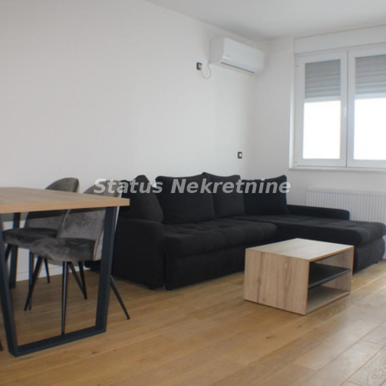 Stan Izdavanje Novi Sad  41 m2