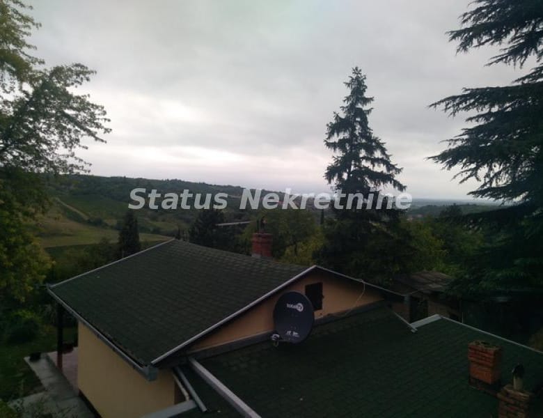 Kuća na prodaju, Sremski Karlovci, 100m², 100.000 €