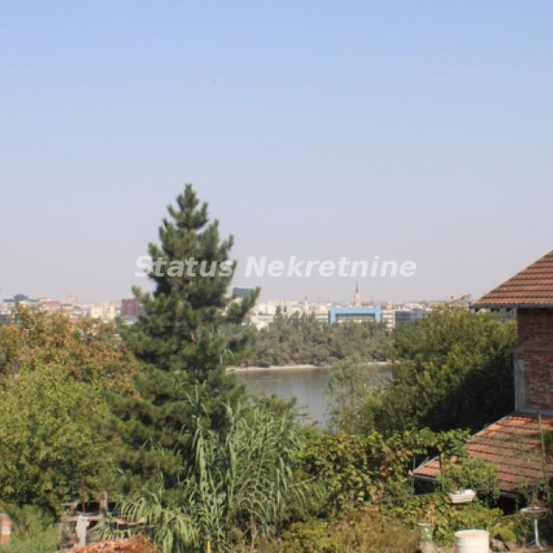 Kuća Prodaja Novi Sad  104 m2
