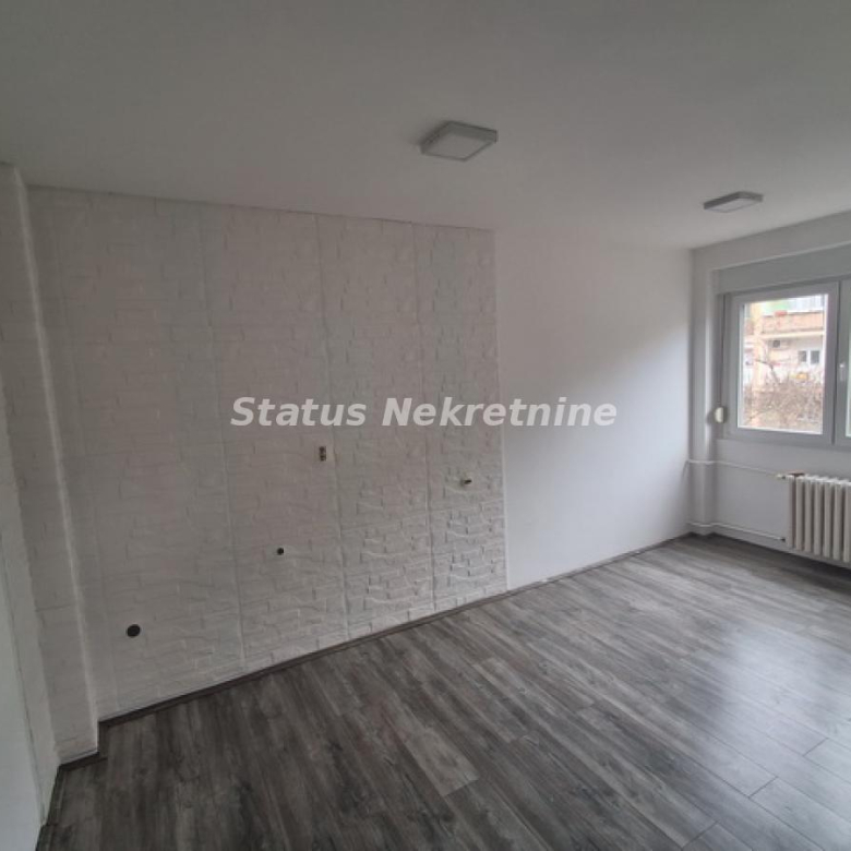 Stan Izdavanje Novi Sad  54 m2