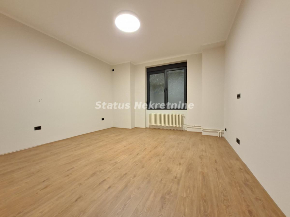 Stan Prodaja Novi Sad  100 m2