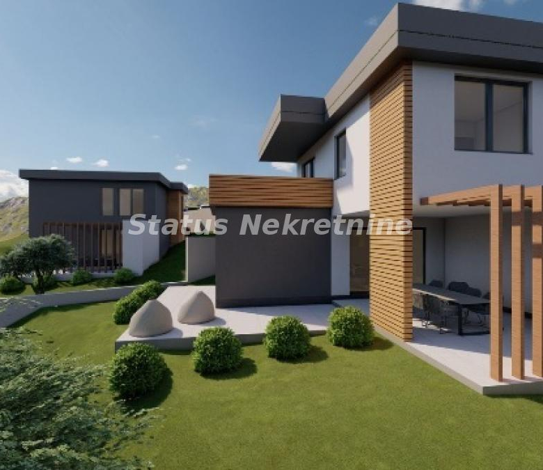 Plac – Novi Sad, Sremska Kamenica – Popovica – ID 21884.