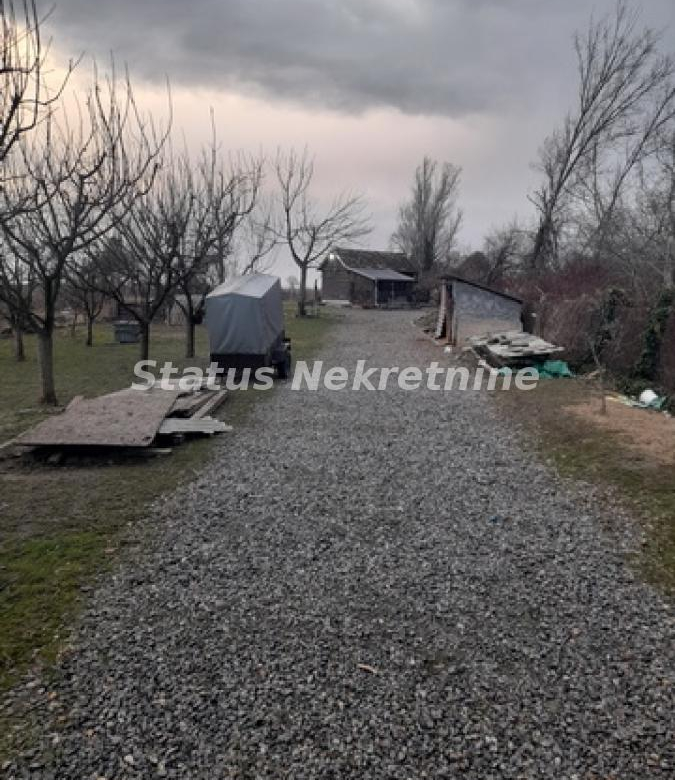 Plac – Novi Sad, Futog – ID 20803.