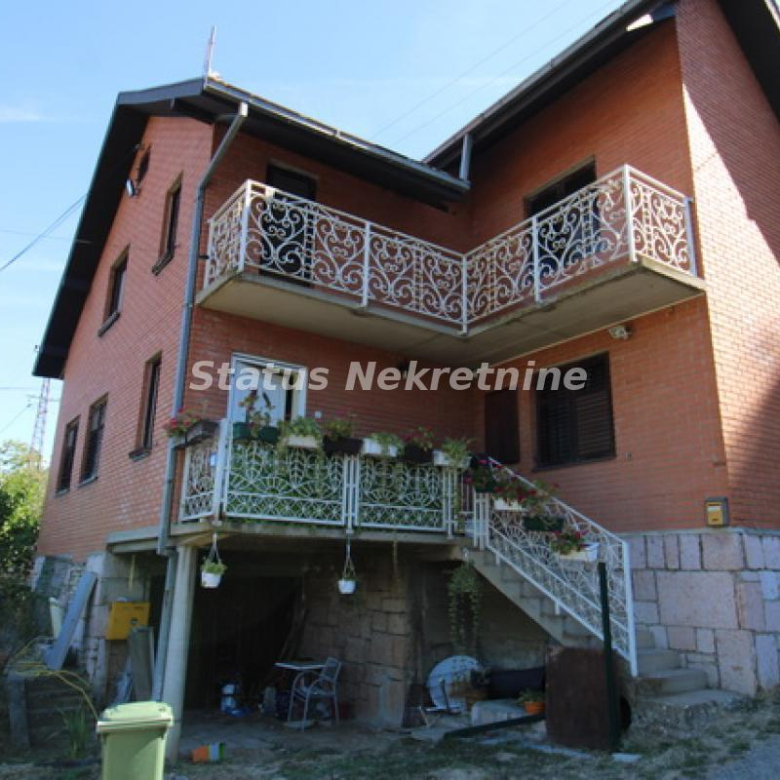Kuća Prodaja Novi Sad  198 m2