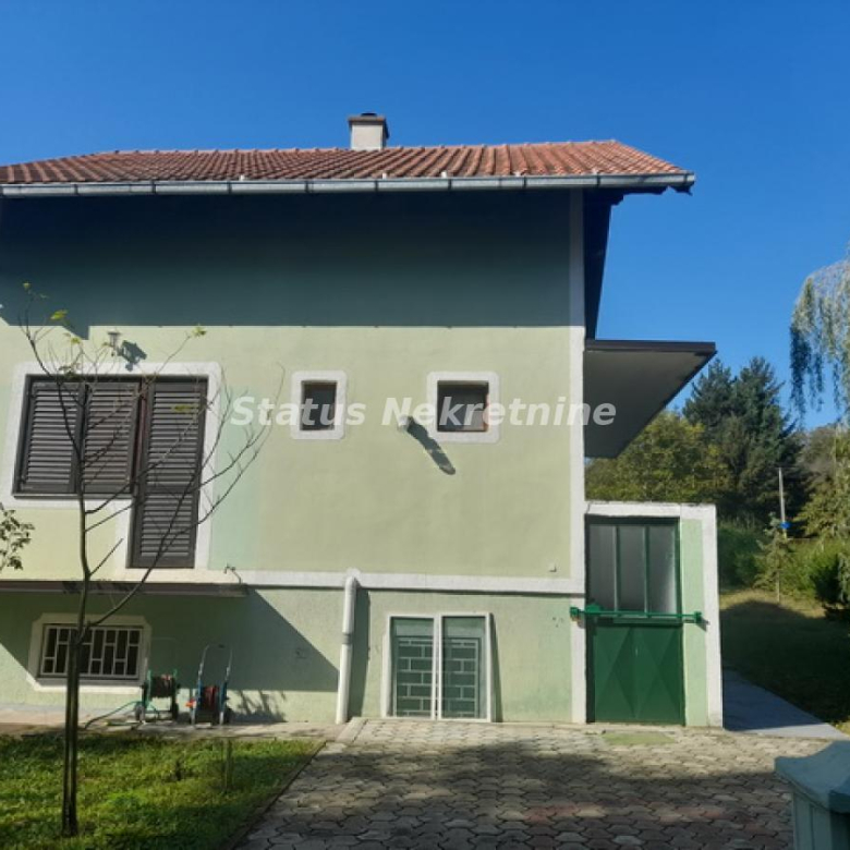 Kuća Prodaja Beočin  246 m2