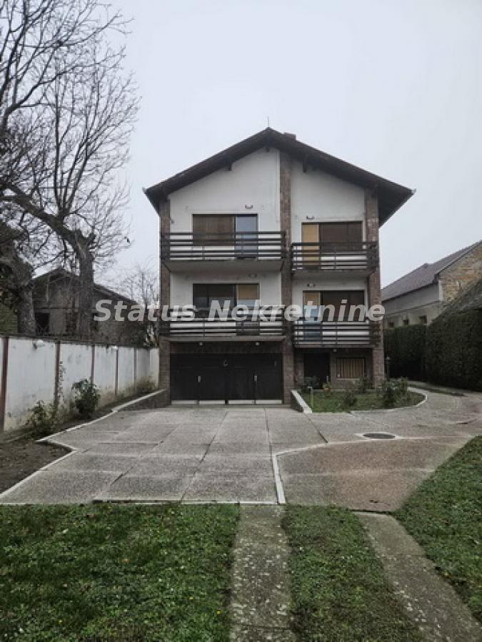 Kuća Prodaja Novi Sad  260 m2