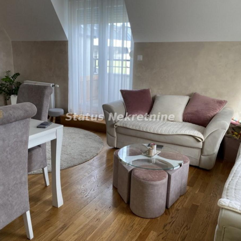 Stan Prodaja Novi Sad  87 m2
