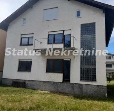 Kuća Prodaja Novi Sad  250 m2