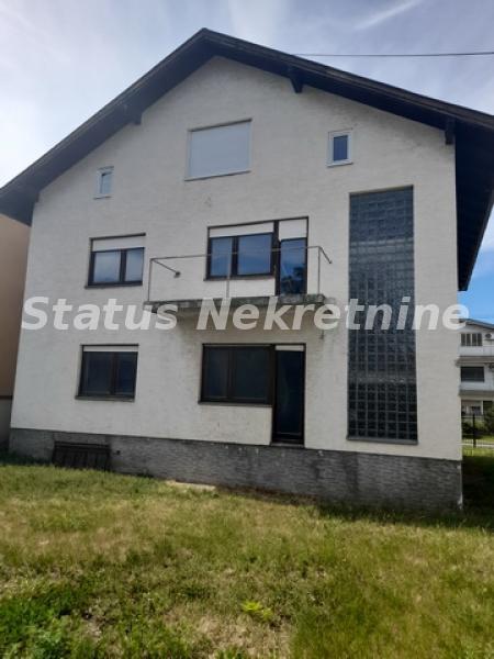 Kuća Prodaja Novi Sad  250 m2