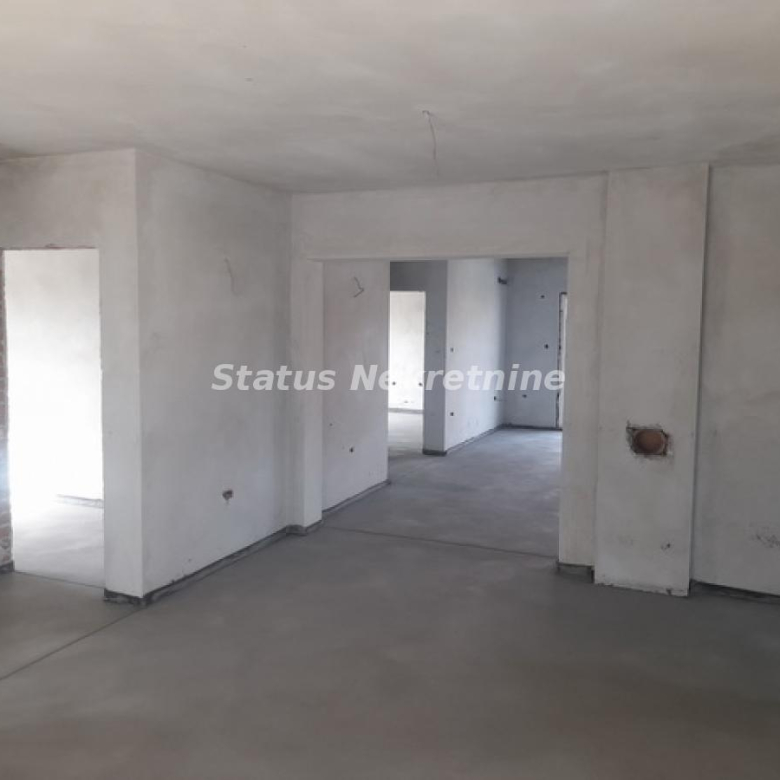 Lokal Izdavanje Novi Sad  200 m2