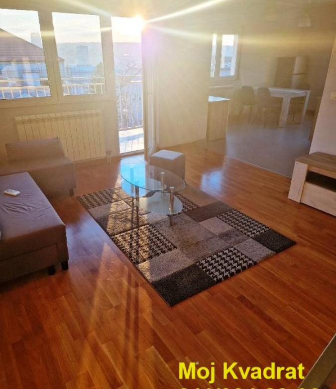 Stan Izdavanje Beograd Lekino Brdo 90 m2