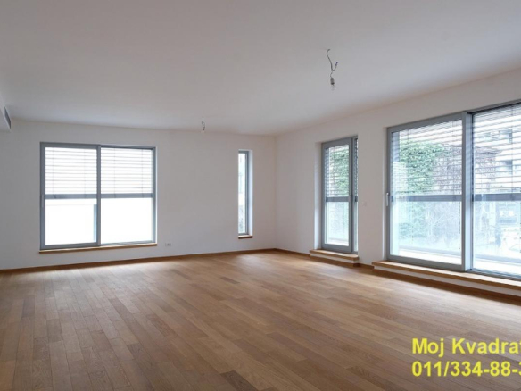 Stan Prodaja Beograd Hram Svetog Save 148 m2