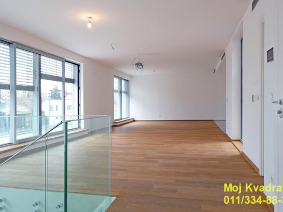 Stan Prodaja Beograd Hram Svetog Save 223 m2