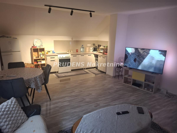 Stan – Stara Pazova, Okolina Nova Pazova – ID 991