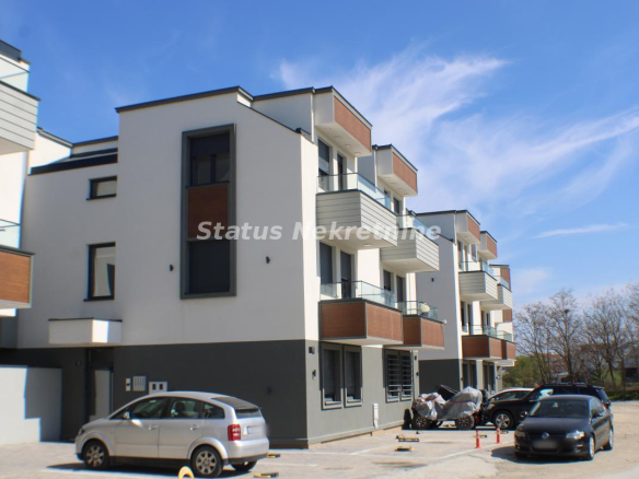 Stan Prodaja Novi Sad  77 m2