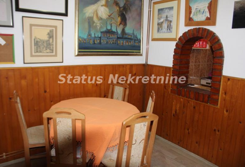 Stan Prodaja Novi Sad  81 m2