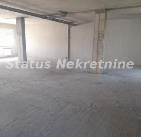 Lokal Izdavanje Novi Sad  333 m2