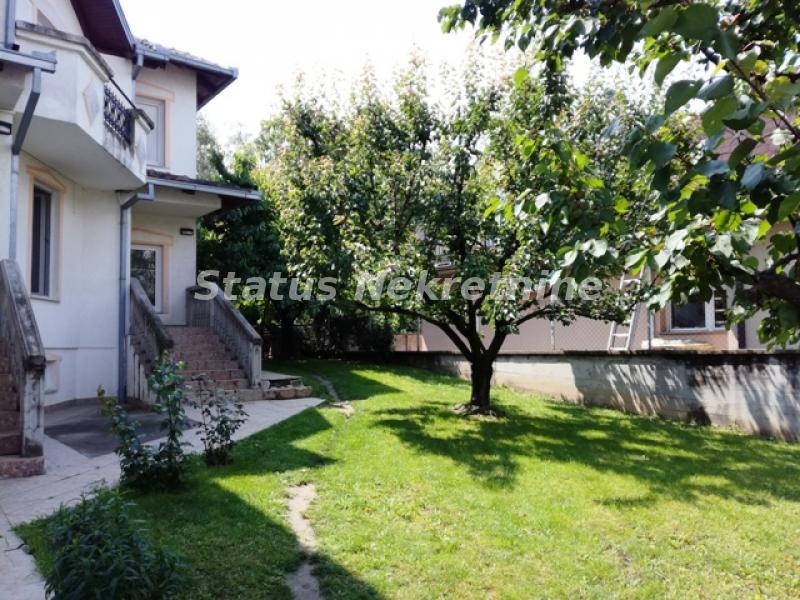 Kuća Prodaja Novi Sad  240 m2