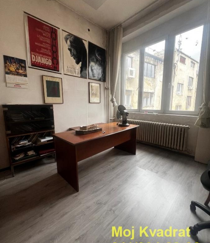 Lokal Izdavanje Beograd Trg Nikole Pašića 359 m2