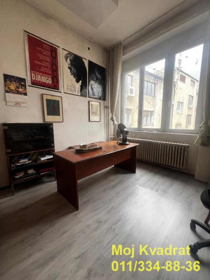 Lokal Izdavanje Beograd Lokal Izdavanje Beograd Trg Nikole Pašića 359 m2