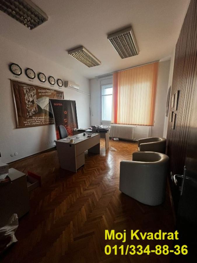 Lokal Izdavanje Beograd Trg Nikole Pašića 345 m2